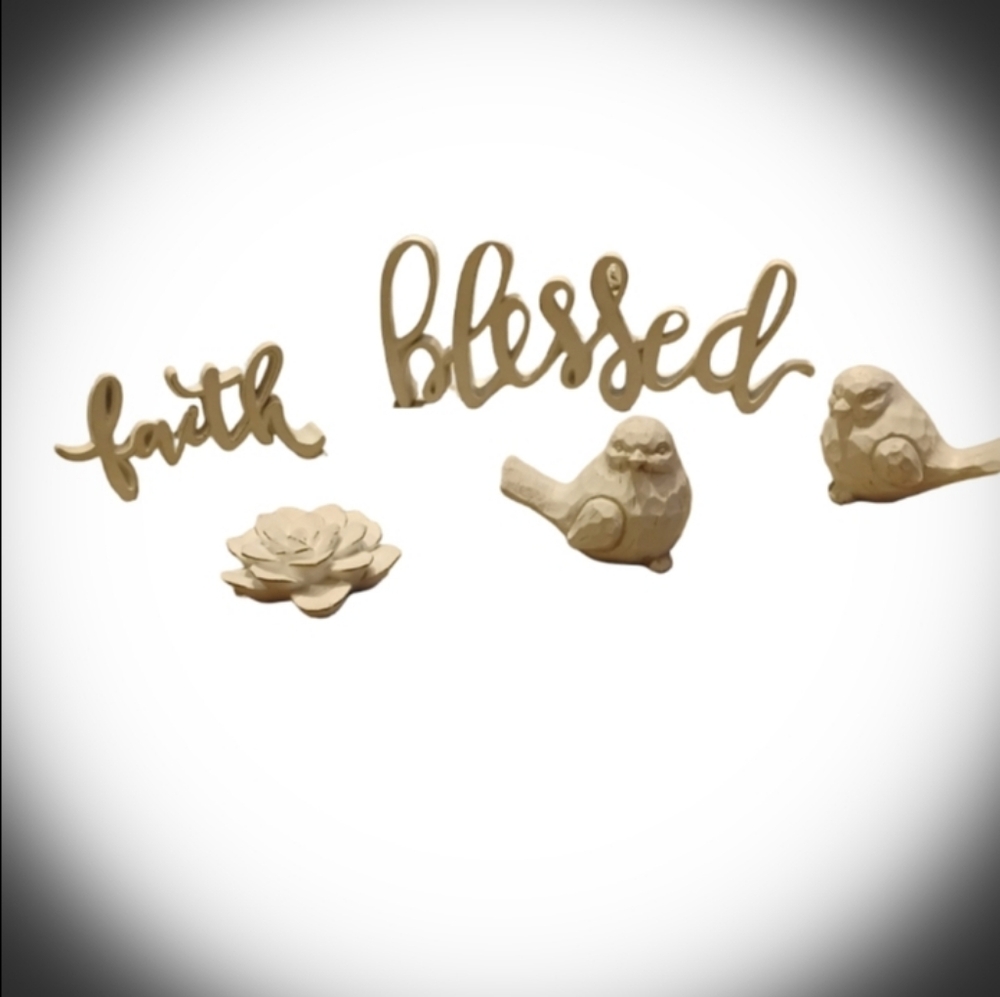Ceramic Cursive Blessed And Faith With 2 Birds And Flower